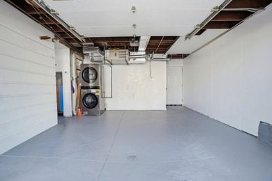 Welcome to 291 Raymond Ave, a move-in ready home in sunny - photo 24