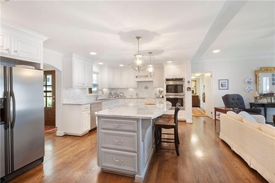 Embrace the beauty of lakeside living in this magnificent home - photo 27