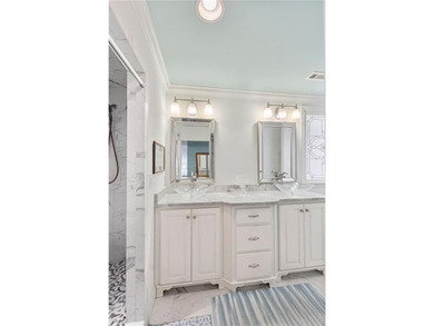 Embrace the beauty of lakeside living in this magnificent home - photo 35
