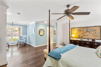 Embrace the beauty of lakeside living in this magnificent home - photo 37