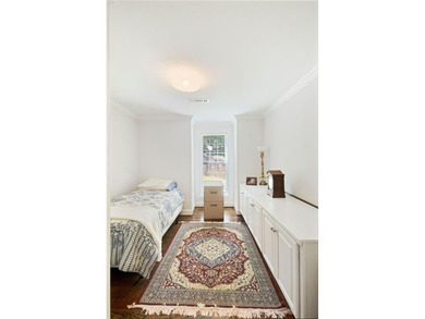 Embrace the beauty of lakeside living in this magnificent home - photo 40