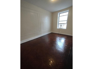 Market-rate rental building featuring 14.5 bedrooms, 6 bathrooms - photo 3