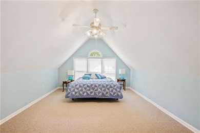 Embrace the beauty of lakeside living in this magnificent home - photo 45