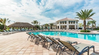 Elegantly furnished, this 4-bedroom, 3-bathroom townhouse with a - photo 5