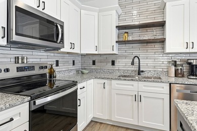 ***$3,000 ANY WAY BUYER INCENTIVE*** Built in 2024, this - photo 9