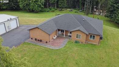 Pristine one level Executive Home with an out of this world Shop - photo 3