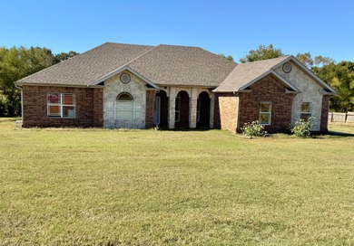 (private lake, pond, creek) Home For Sale in Atoka Oklahoma