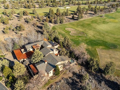 This exceptional estate in the prestigious Juniper Preserve - photo 2