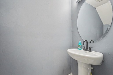 Welcome home to this inviting 4-bedroom, 2.5-bath residence - photo 13