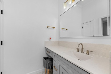 OFFERING $20,000 in buyer closing cost!! This home offers a - photo 17