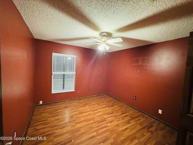 Opportunity awaits with this spacious 5-bedroom, 2-bath home - photo 18