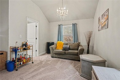 Welcome home to this inviting 4-bedroom, 2.5-bath residence - photo 19