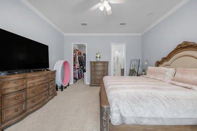 OFFERING $20,000 in buyer closing cost!! This home offers a - photo 20