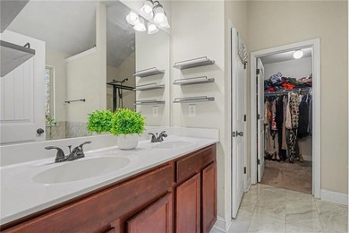 Welcome home to this inviting 4-bedroom, 2.5-bath residence - photo 21