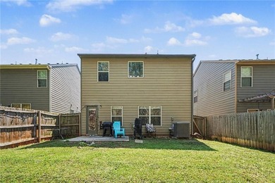Welcome home to this inviting 4-bedroom, 2.5-bath residence - photo 30