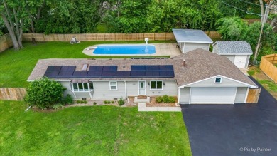 Lake Home For Sale in Wonder Lake, Illinois