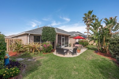 Imagine living just a short stroll away from the beach with a - photo 4