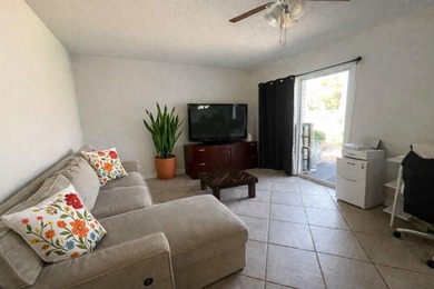 Sellers are offering a credit towards Buyer's Closing Costs OR - photo 2