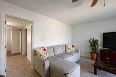 Sellers are offering a credit towards Buyer's Closing Costs OR - photo 3
