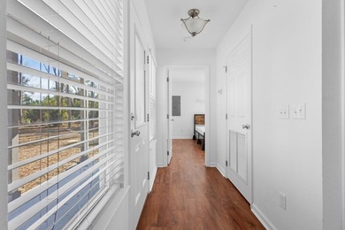 This quaint one bedroom, one bath offers simple southern charm - photo 7