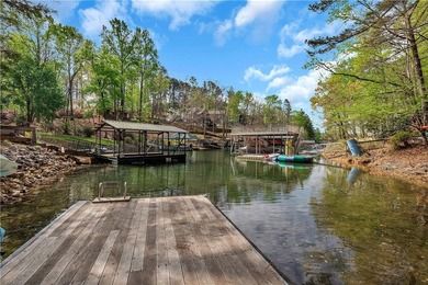 LAKE KEOWEE HOME WITH VACATION RENTAL HISTORY! Welcome to 125 - photo 3