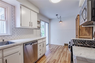 Welcome to this adorable Cape Cod nestled in the heart of North - photo 16
