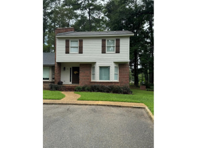 Lake Townhome/Townhouse For Sale in Dothan, Alabama