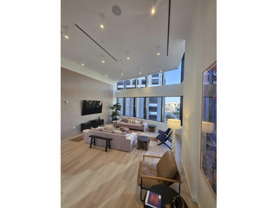 225 N Miami Ave 804 - photo 48