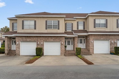 Welcome to low-maintenance living in the heart of Niceville with - photo 2