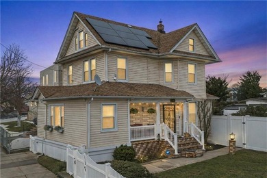 Rare Oversized Double Lot | R3 Zoning | Exceptional Outdoor - photo 3