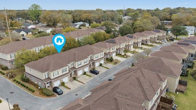 Welcome to low-maintenance living in the heart of Niceville with - photo 3
