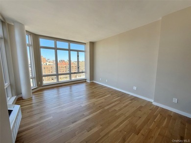 Spacious, Sun-Filled One-Bedroom Condo at The Conrad - East - photo 9