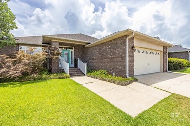 Beautiful 3-bedroom, 2-bath brick home offering comfort - photo 1
