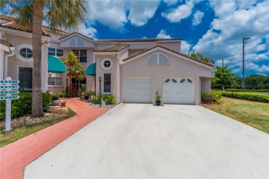 Lake Condo For Sale in Pembroke Pines, Florida