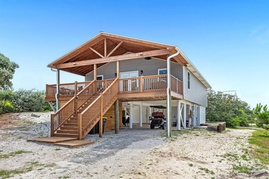 'BONNIE DUNES* - UNIQUE COTTAGE WITH POOL & DEEDED BEACH ACCESS! - photo 1