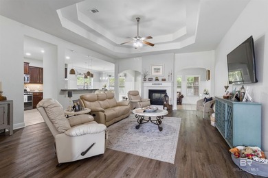 This coastal home located in Andhurst Walk is completely updated - photo 4