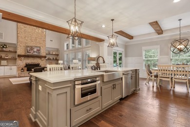 Welcome to 204 Tuxedo Circle, a stunning custom-built residence - photo 14