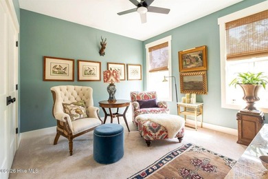 Price improvement! Now offered at $955,000. This impeccably - photo 14