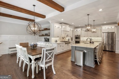 Welcome to 204 Tuxedo Circle, a stunning custom-built residence - photo 15