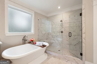 Welcome to 204 Tuxedo Circle, a stunning custom-built residence - photo 30