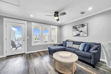 Directly across the street from the Gulf, this 2 bedroom, 2 - photo 3