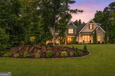 Welcome to 204 Tuxedo Circle, a stunning custom-built residence - photo 47