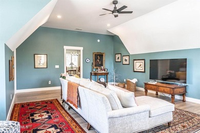 Price improvement! Now offered at $955,000. This impeccably - photo 48
