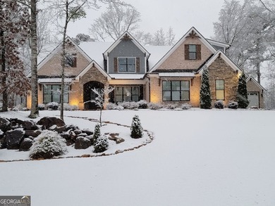 Welcome to 204 Tuxedo Circle, a stunning custom-built residence - photo 49