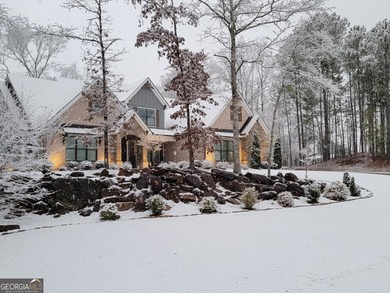 Welcome to 204 Tuxedo Circle, a stunning custom-built residence - photo 50