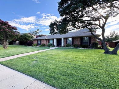 Beautiful 1.5-story home in the desired Canyon Creek subdivision - photo 1