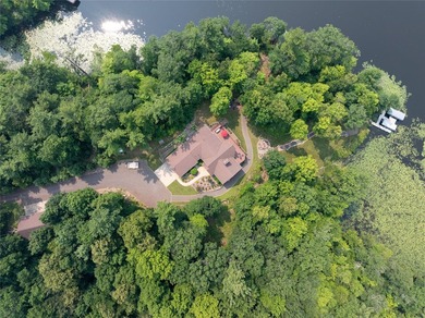 Tucked in the Southern cove of Red Cedar Lake, this 4 bedroom, 3 - photo 6