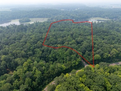 Tucked in the Southern cove of Red Cedar Lake, this 4 bedroom, 3 - photo 7