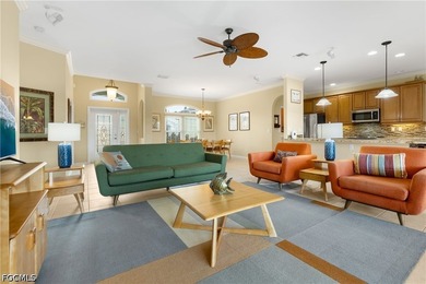Stunning lakefront pool home in the remarkable gated community - photo 27