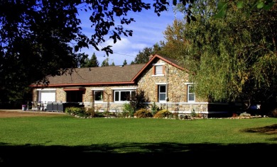 Lake Metonga Home For Sale in Crandon Wisconsin